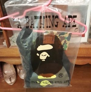 A Bathing Ape Black T-shirt Size: XL